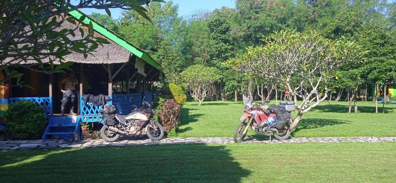 Bed and Breakfast 4 Pohon - Les 4 Arbres Pandang Exterior foto