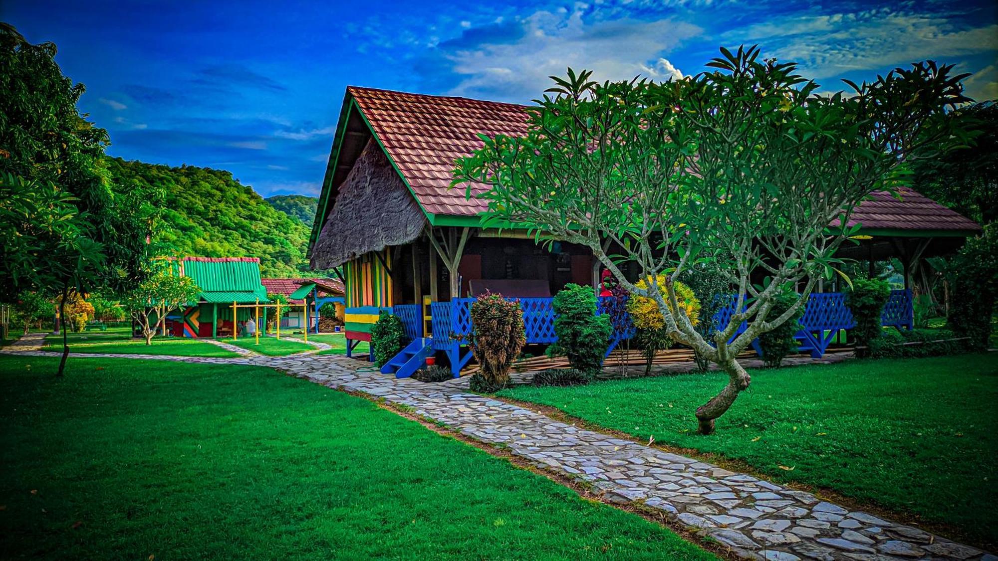 Bed and Breakfast 4 Pohon - Les 4 Arbres Pandang Exterior foto